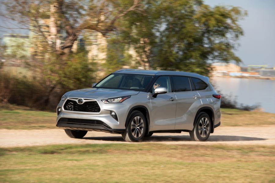  Toyota Highlander XLE 2019 года  (фото 24 из 34)